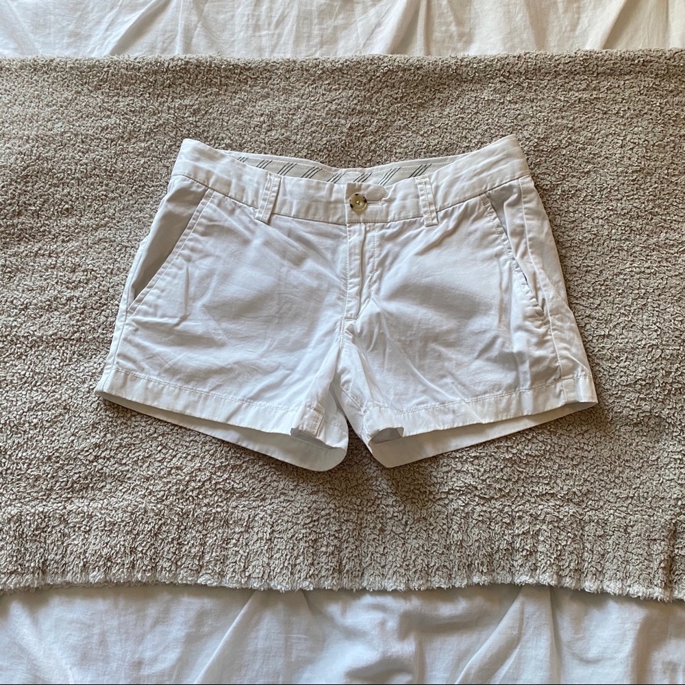 Uniqlo White Khaki Shorts